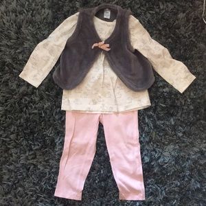 Carters 24 months Set